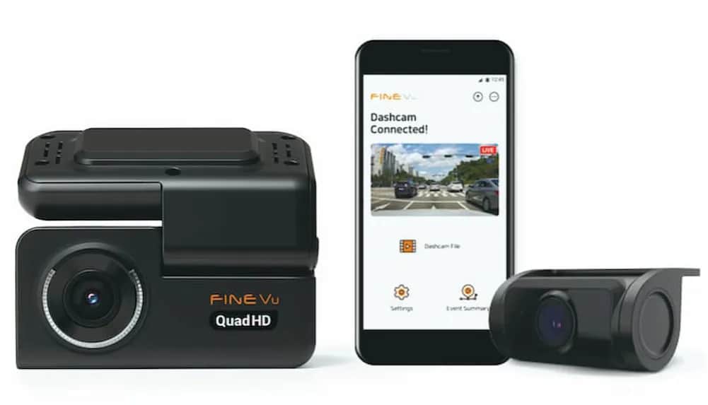 Jak skutecznie zamontować wideorejestrator w samochodzie w Warszawie