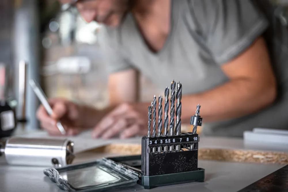 Jakie wiertło do gwintu M6? Odpowiednie rozmiary i porady