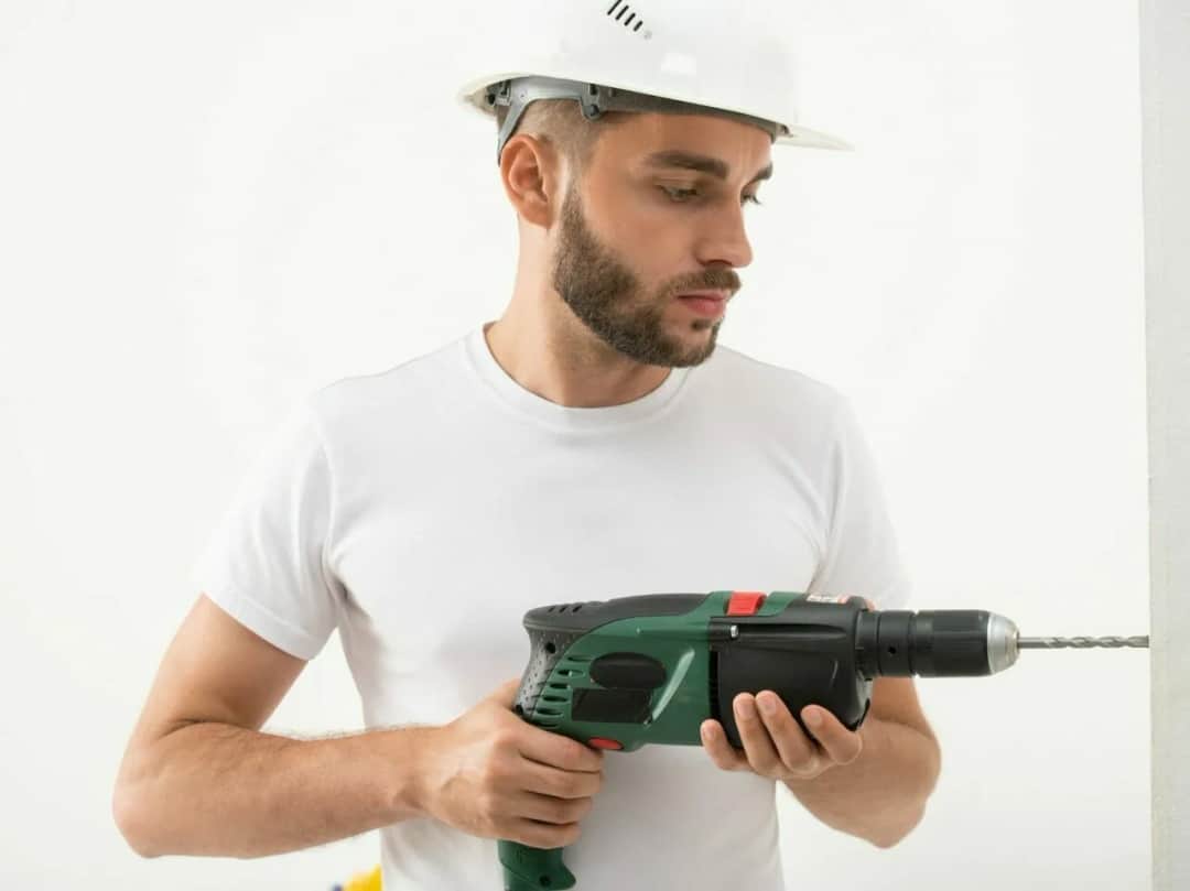 Makita vs Bosch Professional: Które narzędzia wybrać? Poradnik