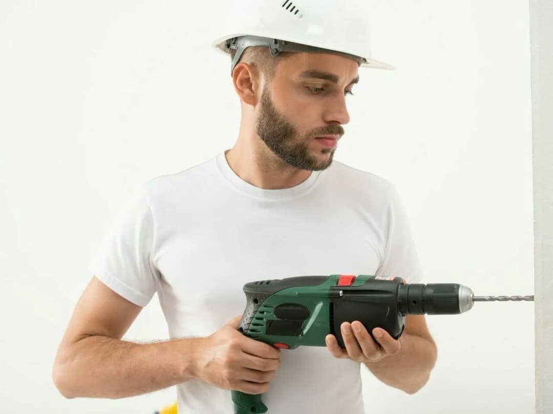 Makita vs Bosch Professional: Które narzędzia wybrać? Poradnik