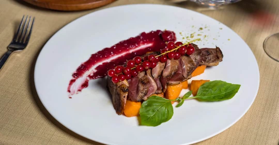 Płyta żeliwna na grilla: Sekret idealnie grillowanych potraw?