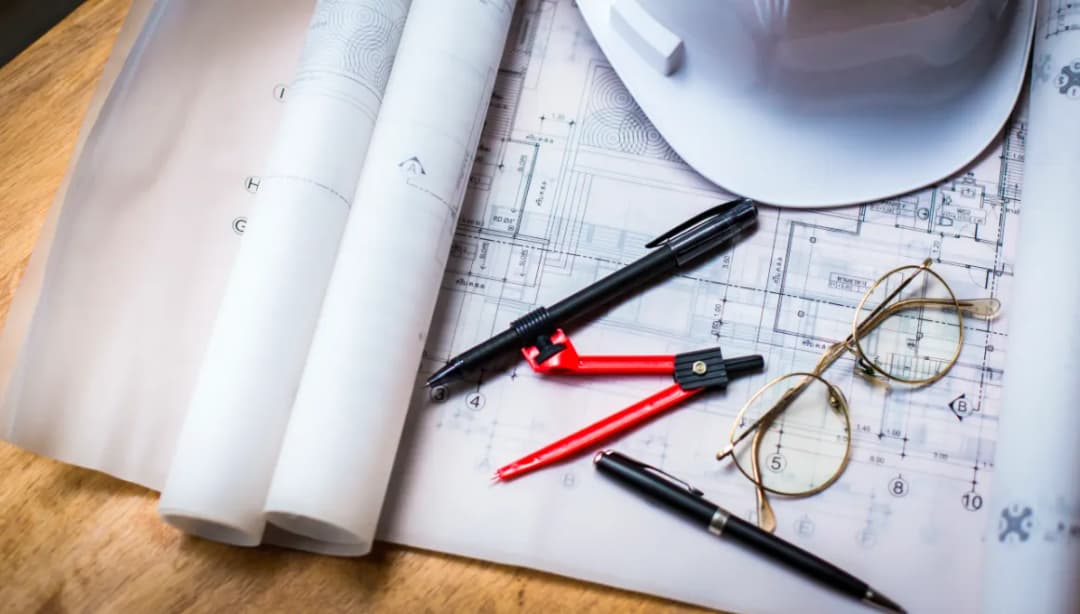 Jak znaleźć dobrego architekta budowlanego i uniknąć kosztownych błędów?