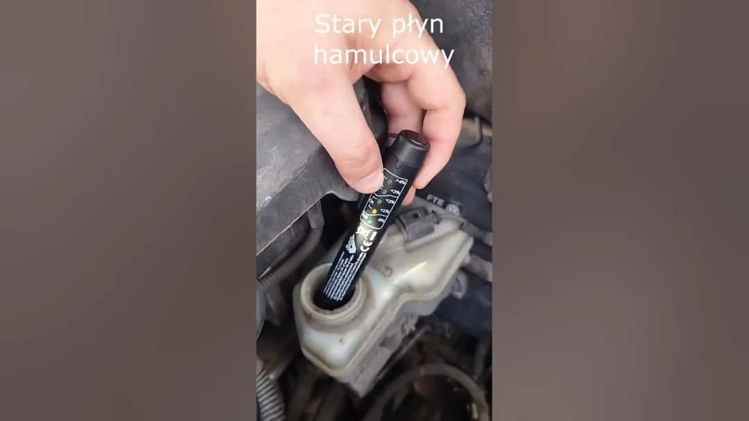 Jak wybrać najlepszy miernik płynu hamulcowego? Poradnik 2025