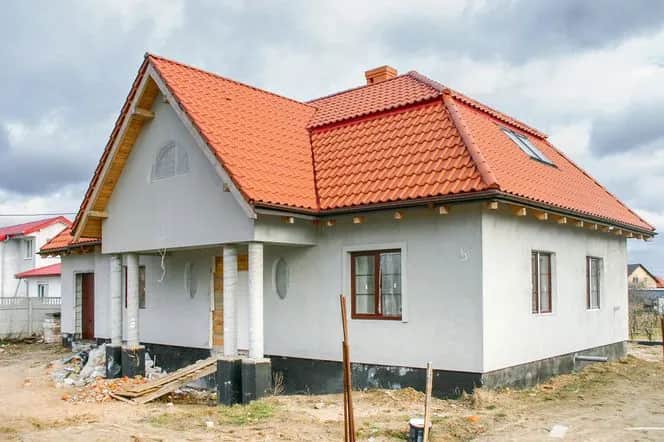 Ile kosztuje budowa domu parterowego 150m2? Sprawdź koszty