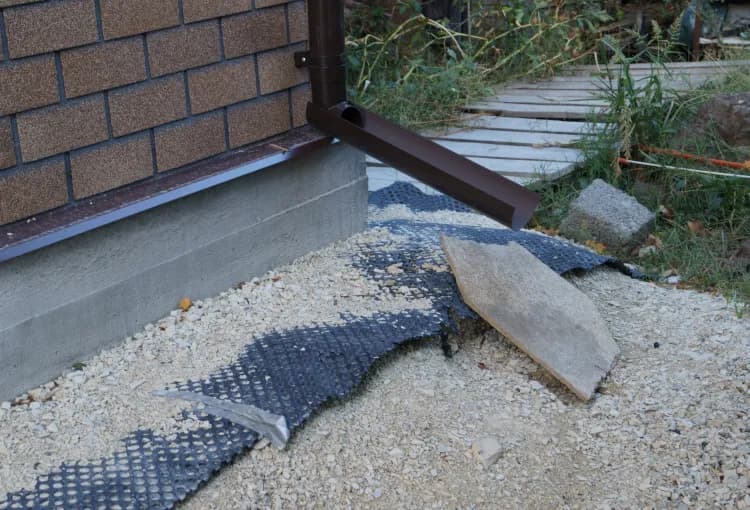 Ocieplenie fundamentów - Ile to naprawdę kosztuje? Kompletny przewodnik po cenach