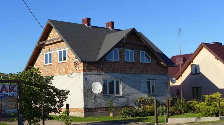 Ile kosztuje przebudowa starego domu? Poznaj realne ceny i koszty